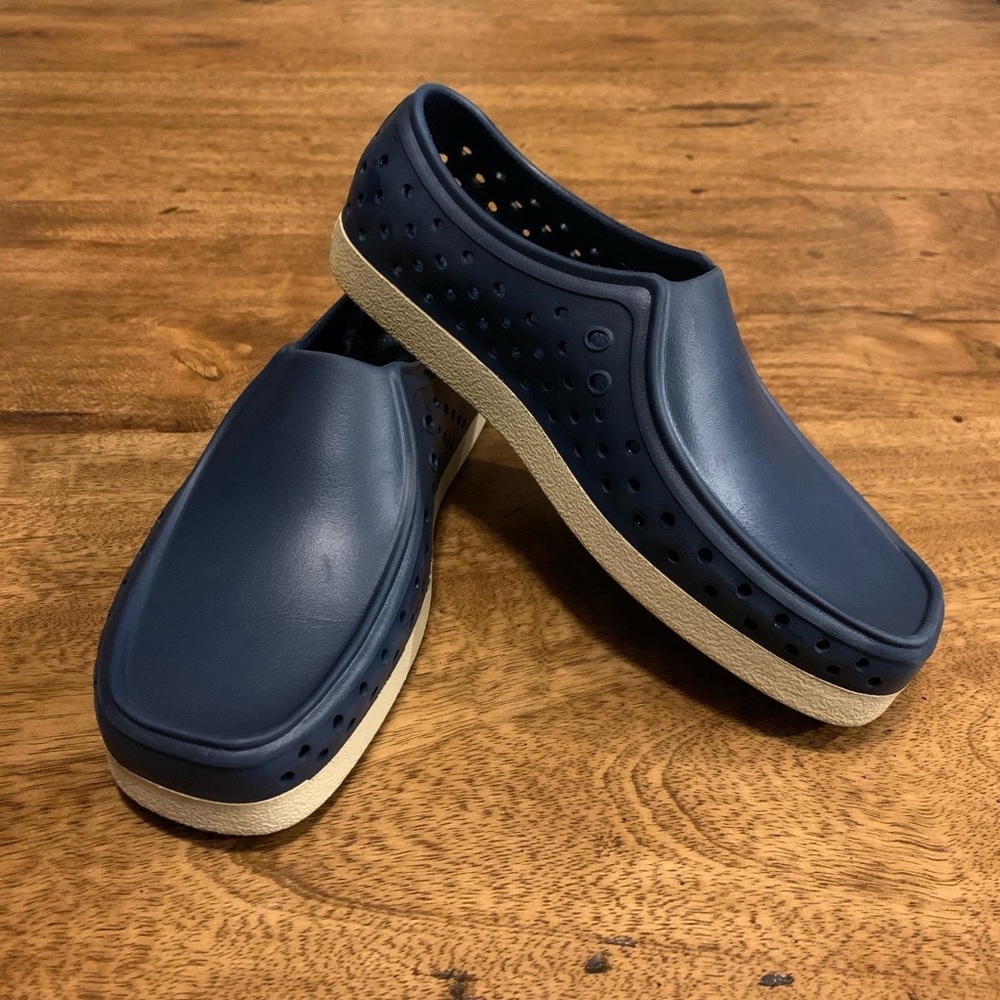 Native Boat Shoe Regatta Blue/Eggshell; Size M4/W6